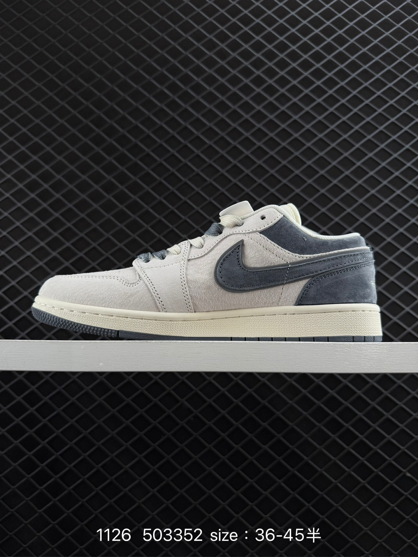 Air Jordan 1 Low AJ1